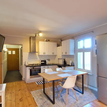 Sunhouse 300 M Beach, 50 M Monte Cassino * Сопот